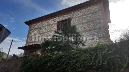 Villa unifamiliare 100 m², Centro, Sinalunga