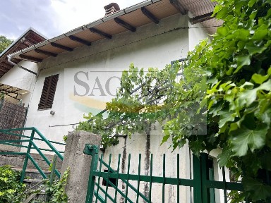 Rustico via Cristoforo Colombo 1, San Pietro Val Lemina