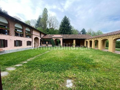 Casale Strada San Martino 9, Castiglione Torinese