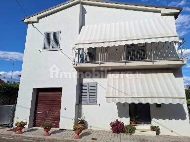 Villa unifamiliare, ottimo stato, 120 m², Centro, Sinalunga