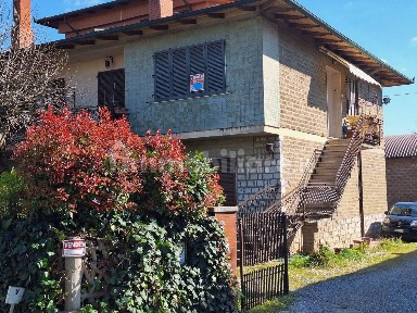 Villa unifamiliare, buono stato, 123 m², Centro, Sinalunga