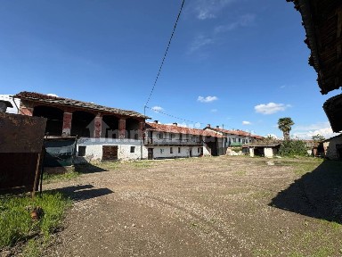 Pinerolo, Via del Valentino