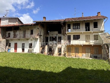 Rustico via Manifattura 28, Centro, Strambino