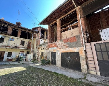 Rustico via palestro, Centro, Rivarolo Canavese