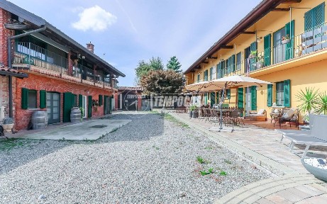Casale via 12 Dicembre, Divignano