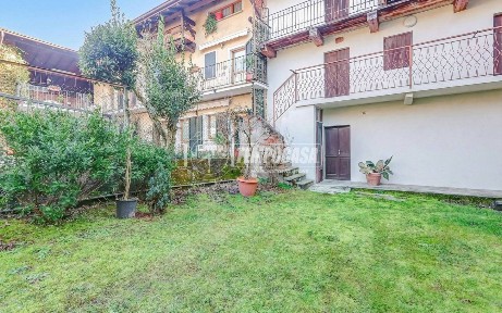 Rustico Località Villa e Giannone, Centro, Comignago