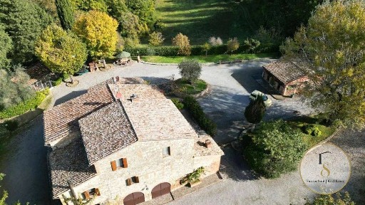 Villa unifamiliare, buono stato, 294 m², Cetona