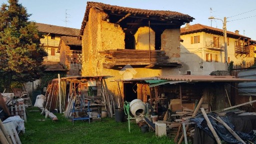 Rustico via I maggio 2, Divignano