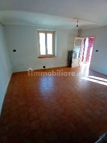 Trofarello, Via valprato, 5