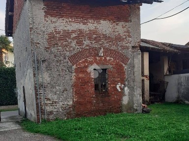 Rustico via Martiri della Libertà 7, Baraggia, Suno