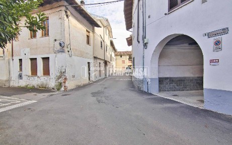 Rustico via P. Migliavacca 5, Fara Novarese