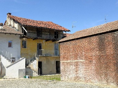 Rustico via Umberto I, 13, Casalbeltrame