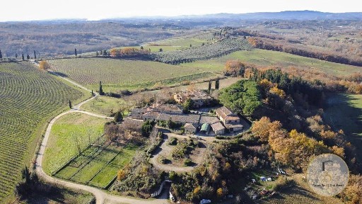 Villa unifamiliare, buono stato, 4802 m², Castellina in Chianti