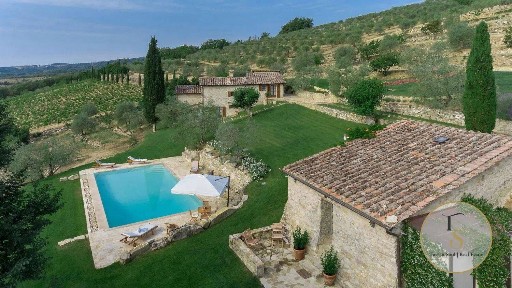 Villa unifamiliare, buono stato, 387 m², Radda in Chianti