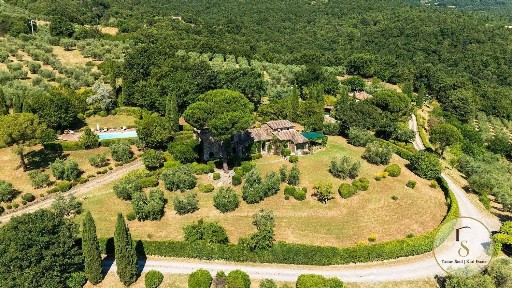 Villa unifamiliare, buono stato, 410 m², Cetona