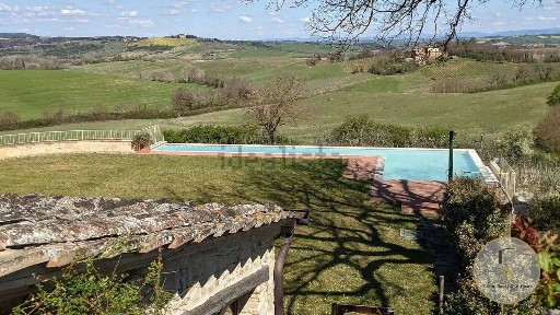 Villa unifamiliare, buono stato, 1300 m², Montalcino