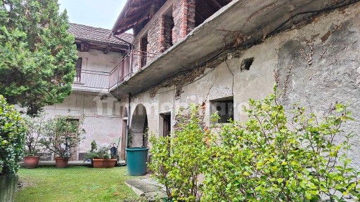 Rustico via Farfareno, Centro, Armeno