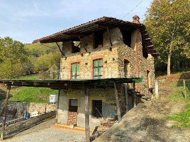 Rustico Strada Privata Menaldo 4, Burolo