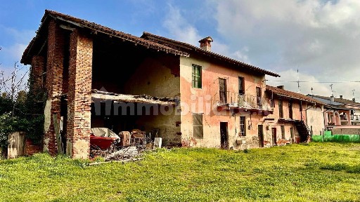 Cascina Strada Regionale della Lomellina, Olengo, Novara