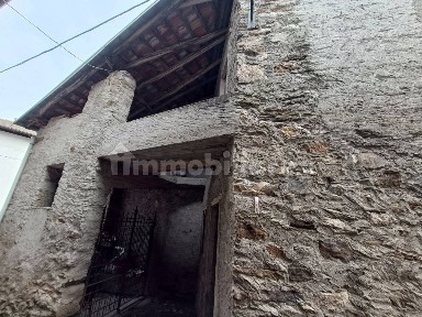 Rustico via San Bartolomeo 15, Calogna, Lesa