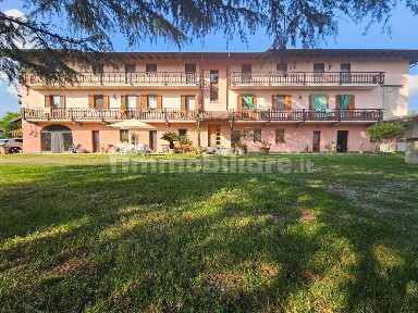 Cascina via Sant'Eusebio, Centro, Oleggio