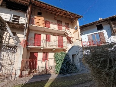 Rustico via maggiore, Talonno, Invorio