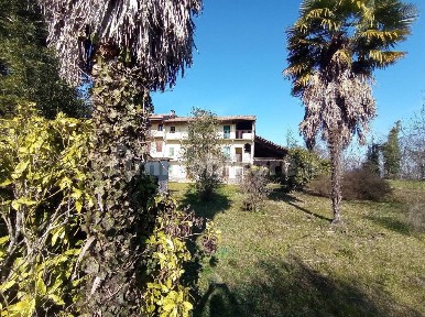 Cascina via Sonzini Moioli, Centro, Oleggio