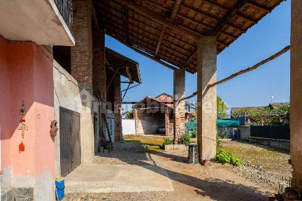 Rustico via Bellinzago 1, Sologno, Caltignaga