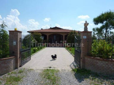 Villa unifamiliare, ottimo stato, 400 m², Provenzano, Siena