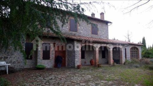 Villa unifamiliare, ottimo stato, 380 m², Provenzano, Siena