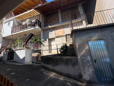 Rustico via San Martino, Centro, Giaveno