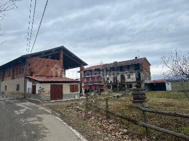 Cascina via Casale Montecchio, Bogogno