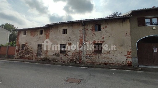 Cascina via Roma 5, Centro, Caltignaga