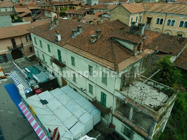 Rustico piazza castello 1, Ghemme