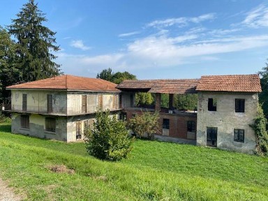 Casale via per Gargallo, Gozzano