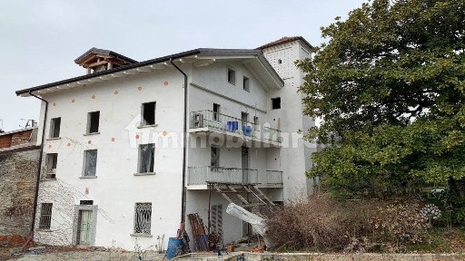 Rustico, da ristrutturare, 500 m², Centro, Grignasco
