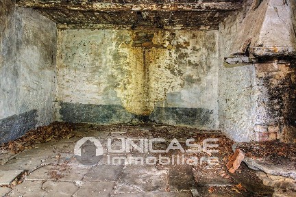 Rustico via Inverso Rolandi 3/10, Torre Pellice
