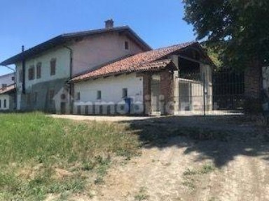 Cascina via Tetti Mauriti 30, Villastellone