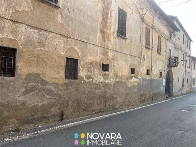 Rustico via Vittorio Emanuele, 49, Barengo