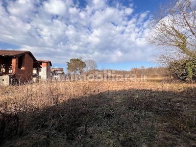 Rustico via Casale Montecchio, Bogogno