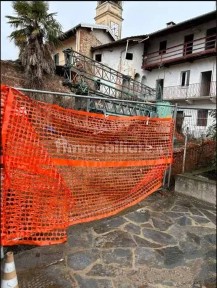 Casale via Fornaci, Oleggio