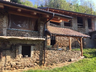 Porte, Via Dominici, 14
