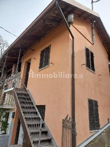 Rustico via Tetti Benna 12, San Mauro Torinese