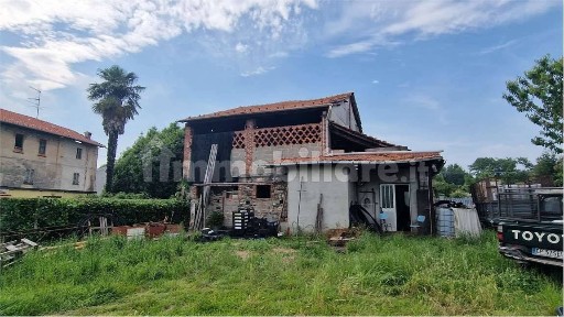 Rustico 200 m², Borgomanero