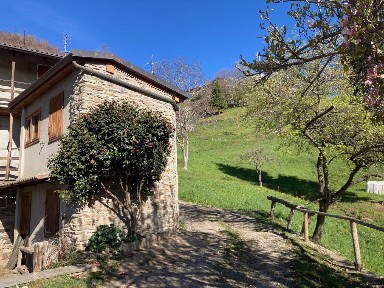 Casale via Umberto I, San Germano Chisone