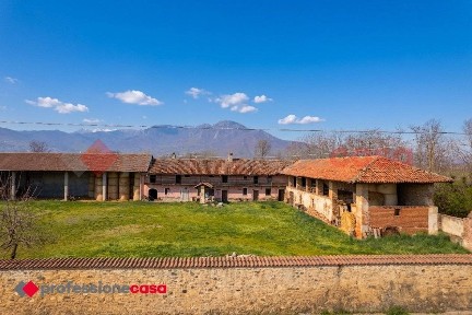 Cascina via Rio Torto, 1, Frossasco
