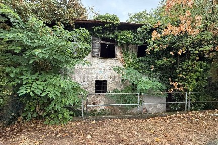 Rustico via del Molino 12, Piossasco
