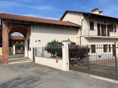 Cascina via Paschere 55, Cavour