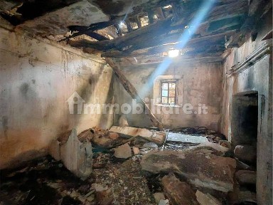 Rustico località Cesnola via Umberto I, Settimo Vittone