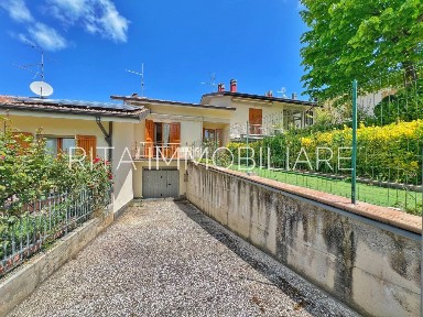 Villa a schiera via Serretto, Centro, Zocca